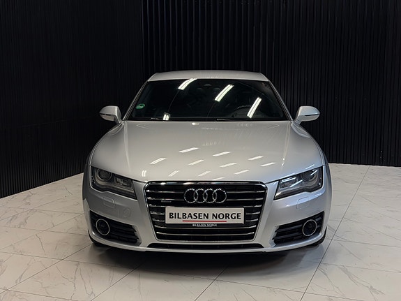 Audi A7 2 of 30
