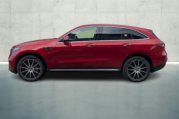 Mercedes-Benz EQC400 2 of 23