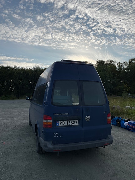 Volkswagen Transporter 3 of 16