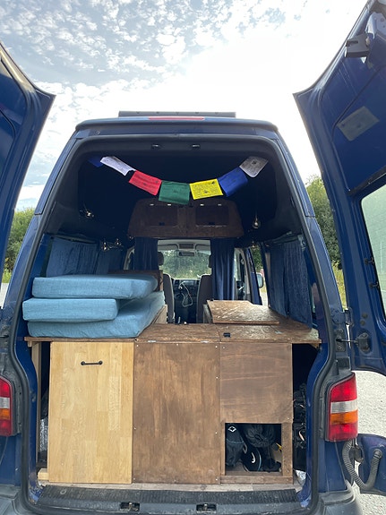 Volkswagen Transporter 8 of 16
