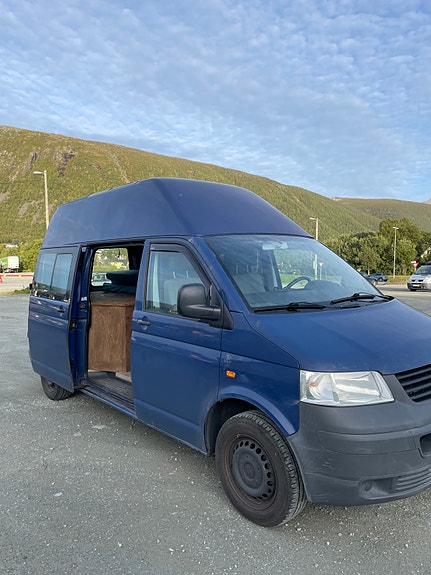 Volkswagen Transporter 4 of 16