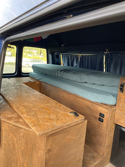 Volkswagen Transporter 11 of 16