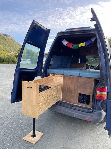 Volkswagen Transporter 6 of 16