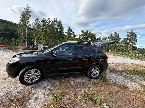 Hyundai Santa Fe 8 of 18