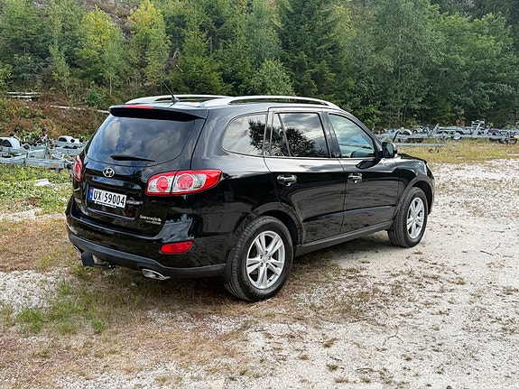 Hyundai Santa Fe 15 of 18
