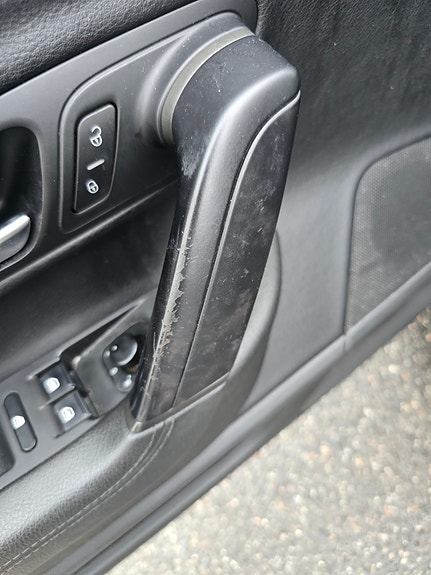 Volkswagen Passat CC 19 of 21