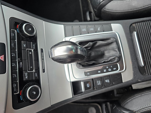 Volkswagen Passat CC 21 of 21