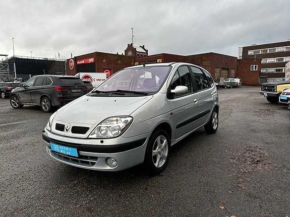 Renault Megane 7 of 16