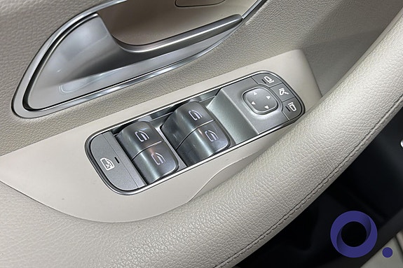 Mercedes-Benz GLS400 d 16 of 30