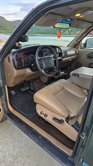 Dodge RAM 10 of 22