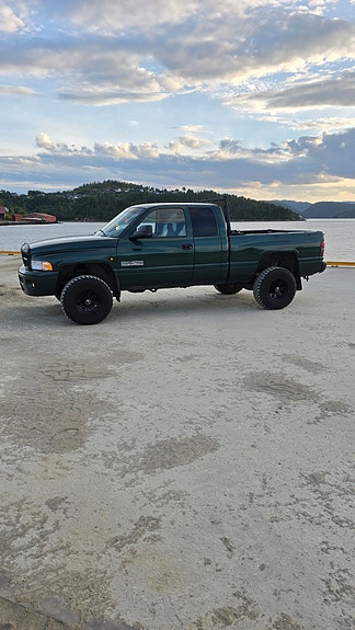 Dodge RAM 2 of 22