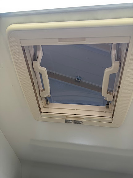 Andre Micro Camper - Mini Cargo 260 13 of 20