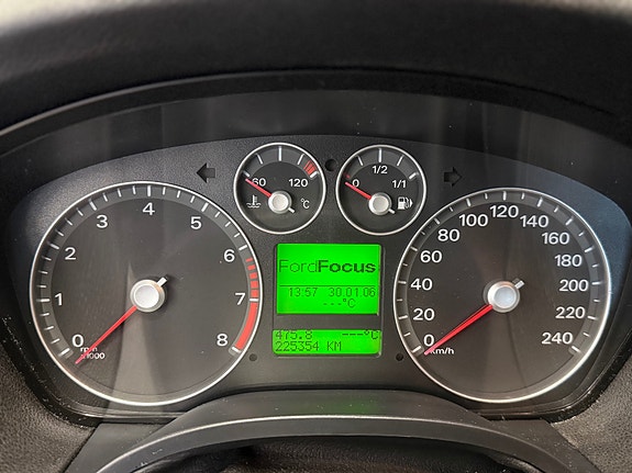 Ford Focus 10 of 12