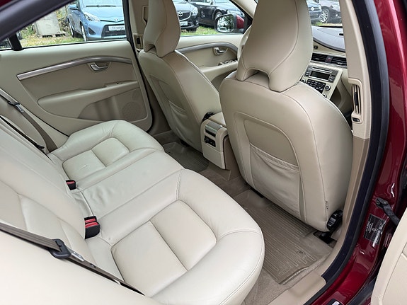 Volvo S80 29 of 30