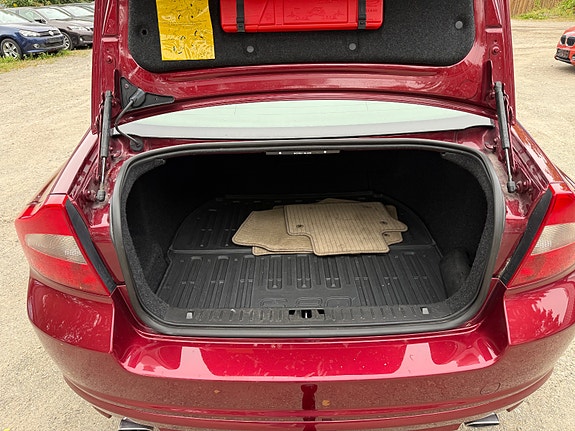 Volvo S80 27 of 30