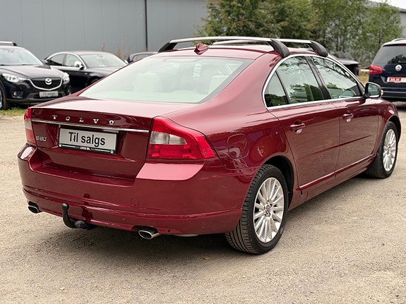 Volvo S80 9 of 30