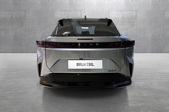 Lexus RZ450e 4 of 21
