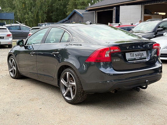 Volvo S60 14 of 30