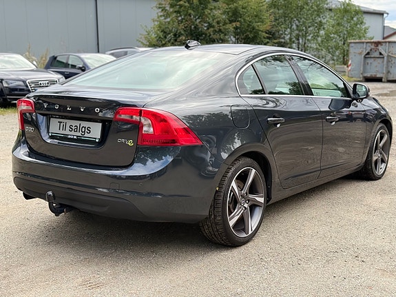 Volvo S60 9 of 30