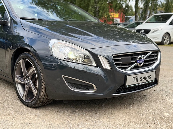Volvo S60 7 of 30