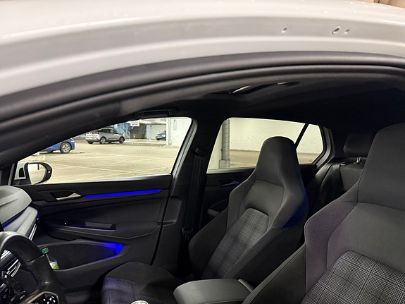 Volkswagen Golf VIII 14 of 18