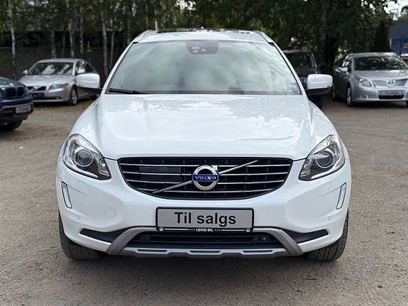 Volvo XC60 5 of 30