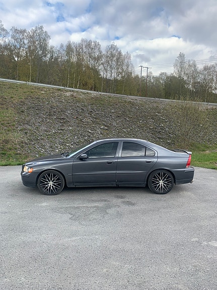 Volvo S60 9 of 9