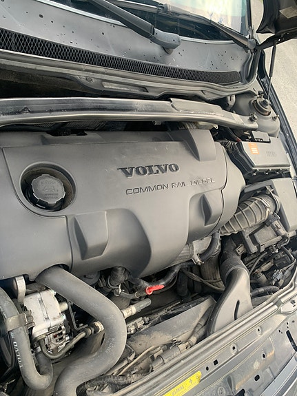 Volvo S60 7 of 9