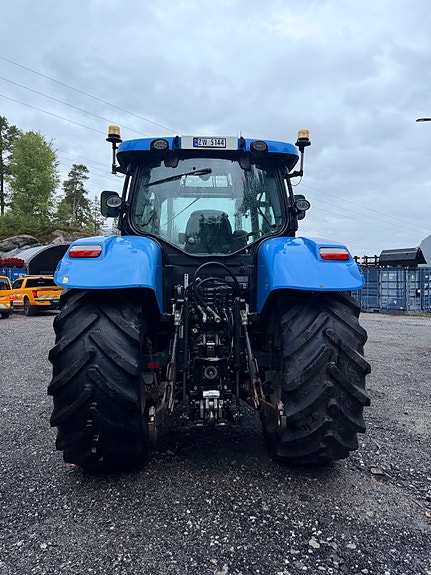 New Holland T6070 10 of 30