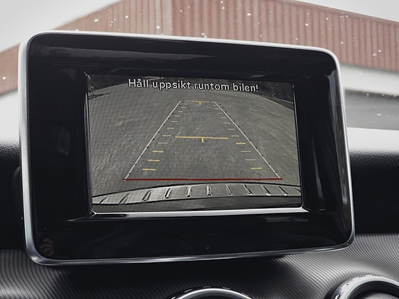 Mercedes-Benz GLA220 20 of 30