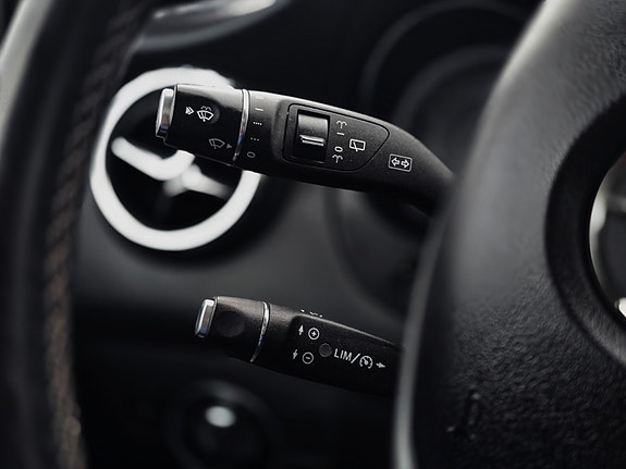 Mercedes-Benz GLA220 21 of 30