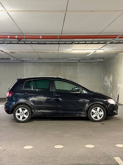 Volkswagen Golf Plus 9 of 28