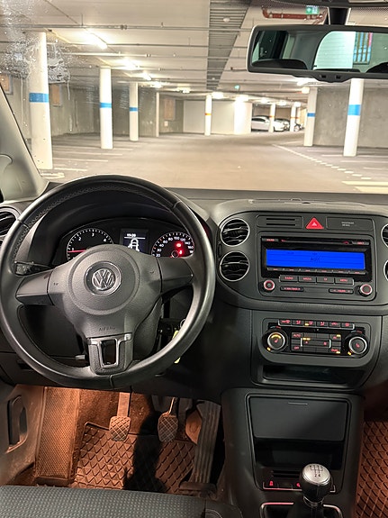 Volkswagen Golf Plus 17 of 28