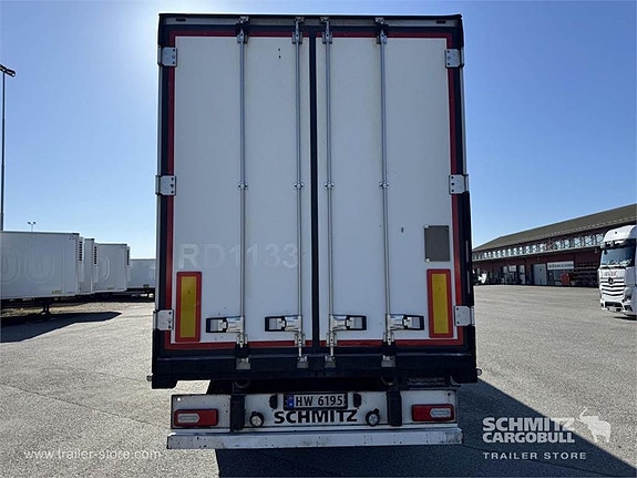 Schmitz Cargobull Reefer Multitemp 7 of 14
