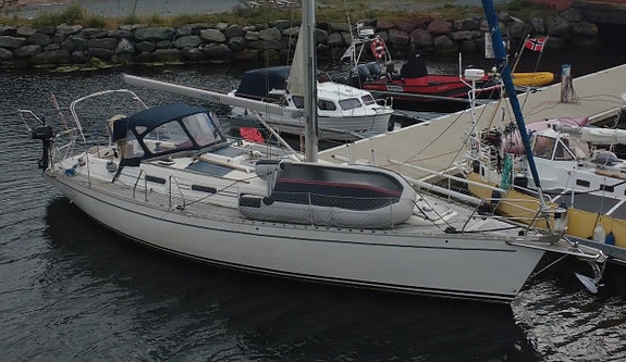 Dromor Athena 44 |1998 | Gi bud! Velutstyrt og romslig seilbåt! 8 of 30