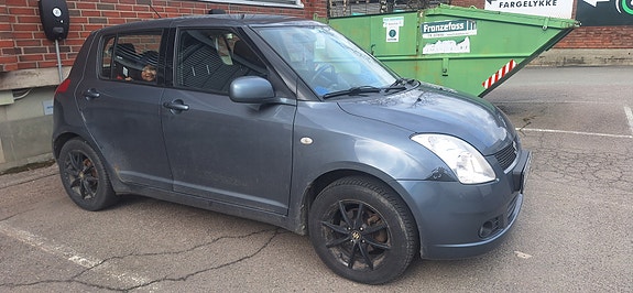 Suzuki Swift 4 of 7