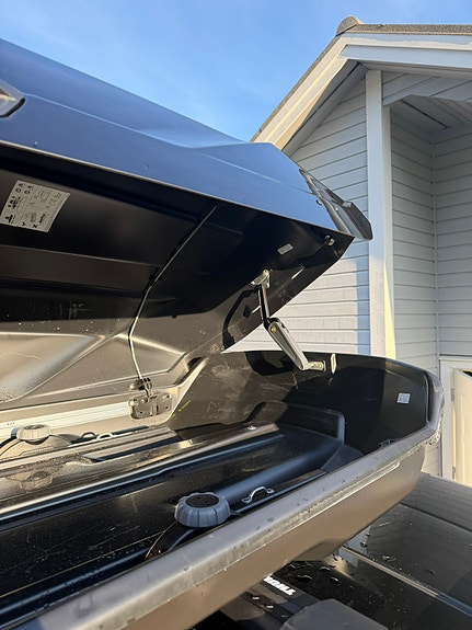 Jaguar F-PACE 28 of 30