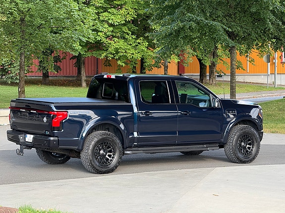 Ford F-150 3 of 25