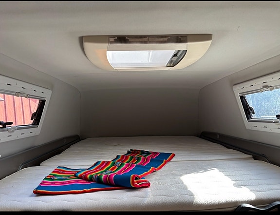 Ford Nugget Westfalia 5 of 14