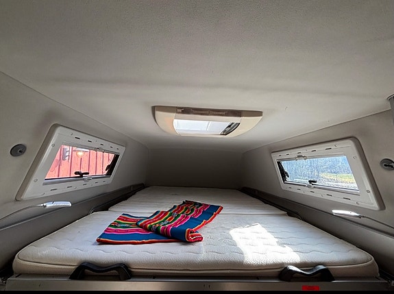 Ford Nugget Westfalia 4 of 14