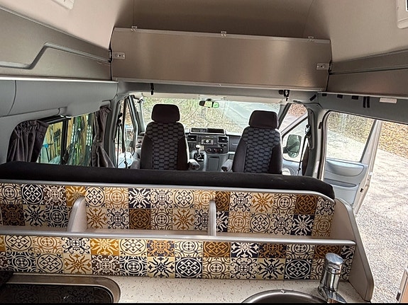 Ford Nugget Westfalia 7 of 14