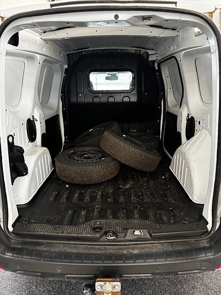 Renault Express 12 of 13