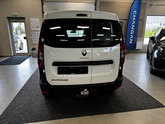 Renault Express 4 of 13