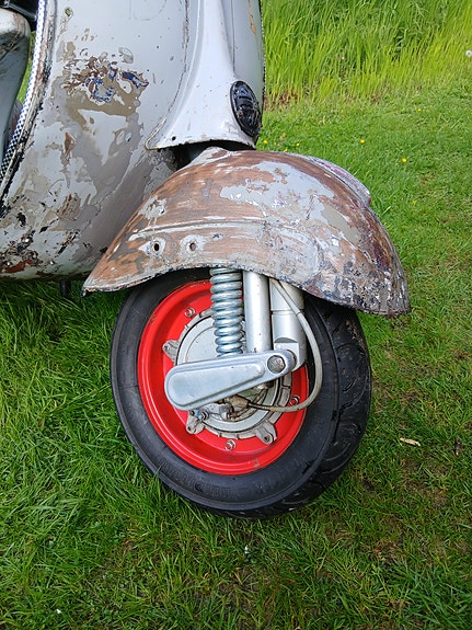 Vespa VESPA 9 of 16