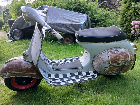 Vespa VESPA 6 of 16