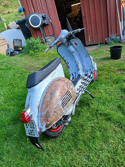 Vespa VESPA 3 of 16