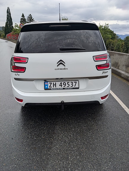 Citroen Grand C4 Picasso 10 of 30