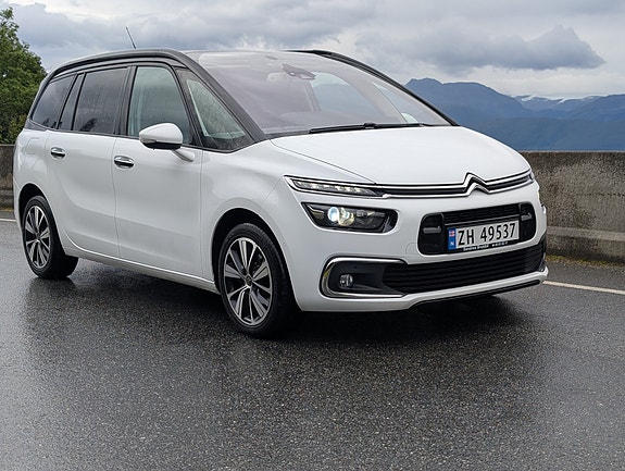 Citroen Grand C4 Picasso 4 of 30