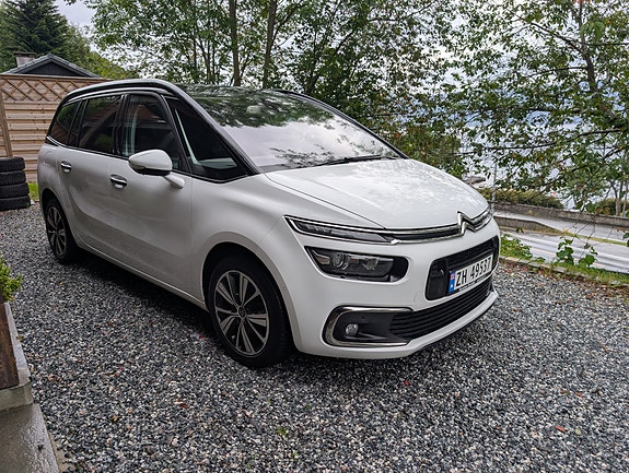 Citroen Grand C4 Picasso 13 of 30