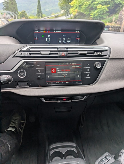 Citroen Grand C4 Picasso 25 of 30